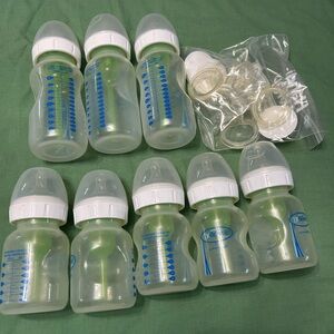 Dr Brown’s White and Blue Baby Bottle Set